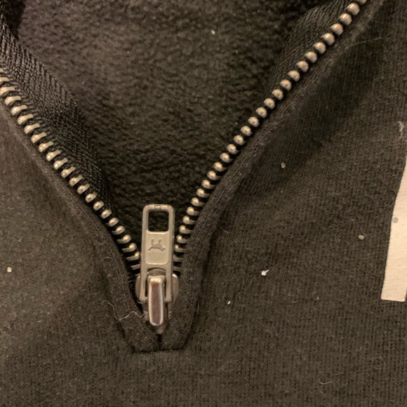 Black pull over jacket - Picture 3 of 5